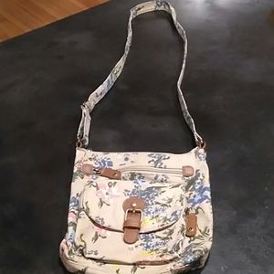 3 pocket floral canvas purse with adjustable strap